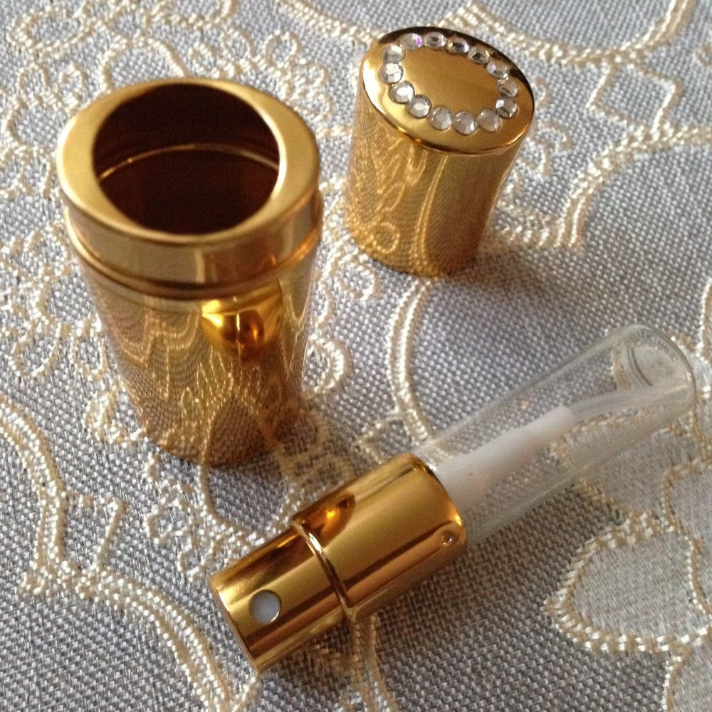 Small Atomizer Gold Tone with Rhinestones - Picture 4 of 11